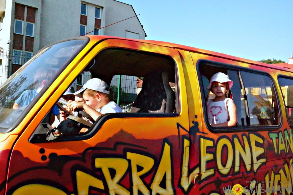 Wielkie Wyprawy z Misyjkiem w Wioskach Świata